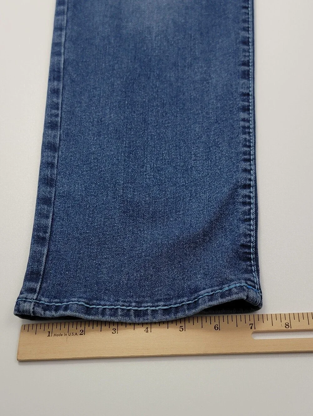 True Religion Geno Big T Flap Slim Jeans in Medium Blaze Wash Size 36X32 New